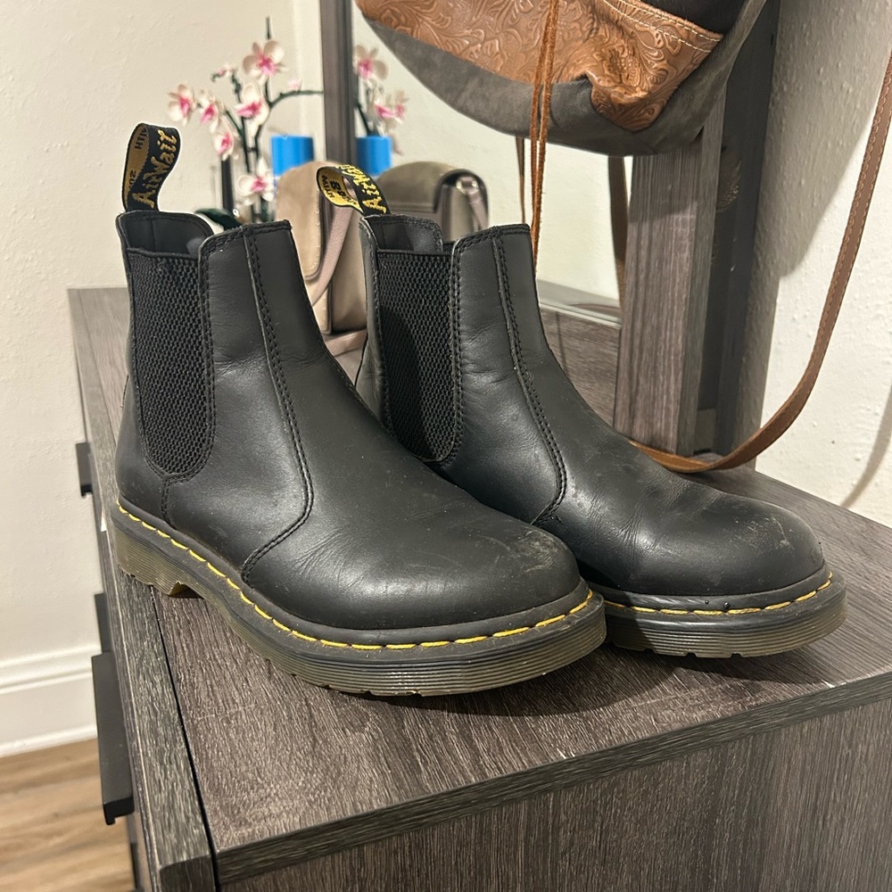 Dr. Martens Chelsea Boots
